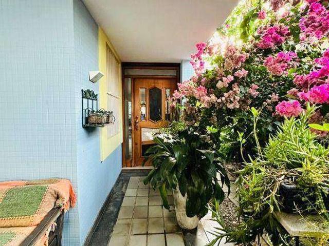 Casa / Sobrado para Venda em Vitória/ES Mata da Praia 5 Quartos