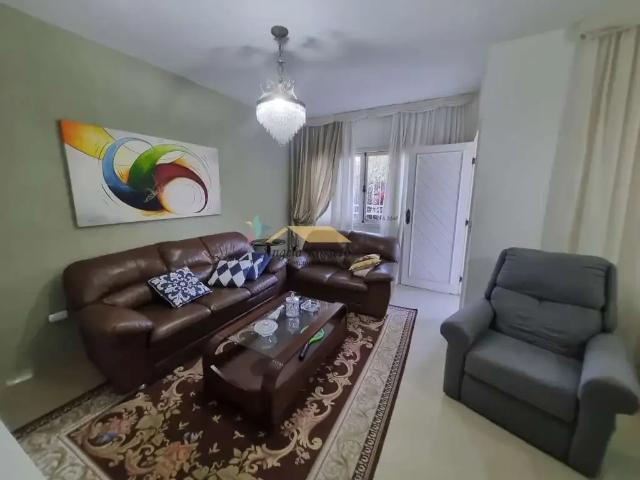 Casa / Sobrado para Venda em Vitória/ES Mata da Praia 5 Quartos