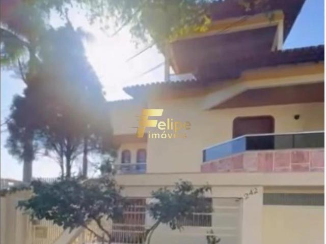 Casa / Sobrado para Venda em Vitória/ES Mata da Praia 8 Quartos