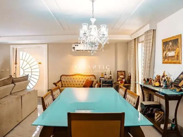 Casa / Sobrado para Venda em Vitória/ES Mata da Praia 3 Quartos