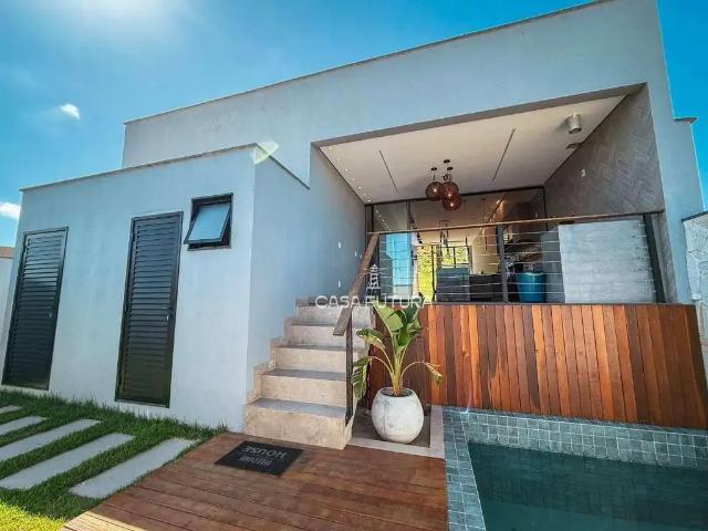 Casa / Sobrado para Venda em Volta Redonda/RJ Casa de Pedra 3 Quartos