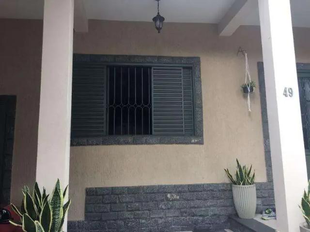 Casa / Sobrado para Venda em Volta Redonda/RJ Água Limpa 3 Quartos