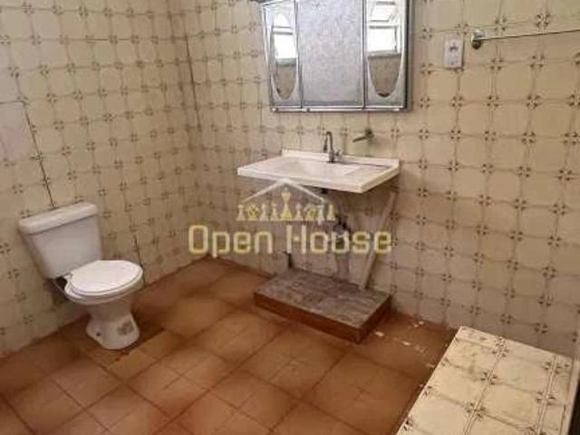 Casa / Sobrado para Venda em Volta Redonda/RJ Duzentos e Quarenta e Nove 4 Quartos