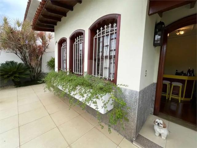 Casa / Sobrado para Venda em Volta Redonda/RJ Jardim Amália 4 Quartos