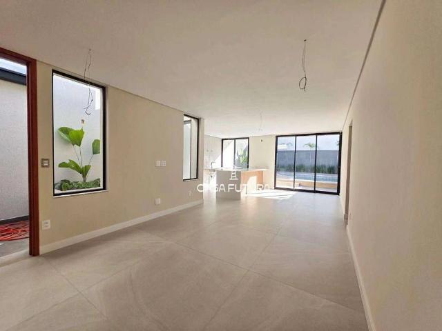 Casa / Sobrado para Venda em Volta Redonda/RJ Jardim Esperança 3 Quartos