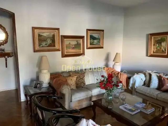 Casa / Sobrado para Venda em Volta Redonda/RJ Laranjal 4 Quartos