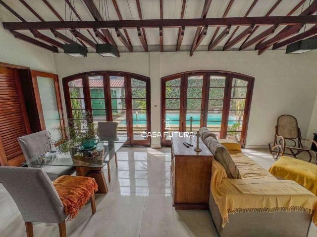 Casa / Sobrado para Venda em Volta Redonda/RJ Limoeiro 3 Quartos