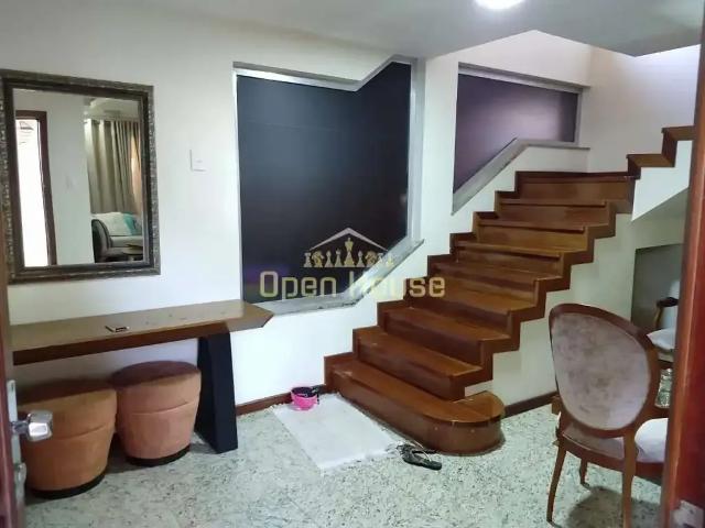 Casa / Sobrado para Venda em Volta Redonda/RJ Limoeiro 5 Quartos