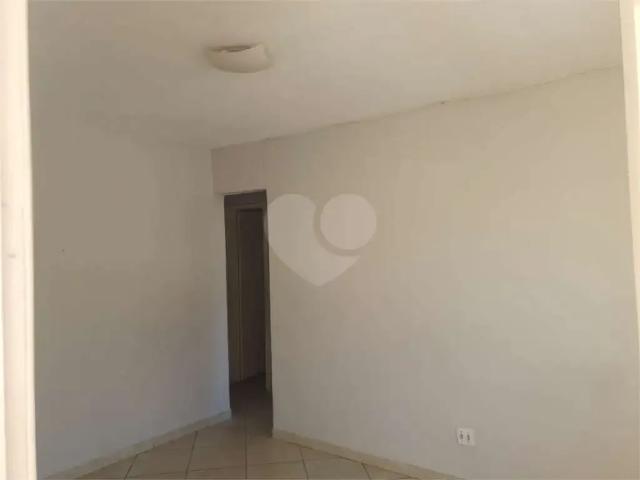 Casa / Sobrado para Venda em Volta Redonda/RJ Retiro 2 Quartos