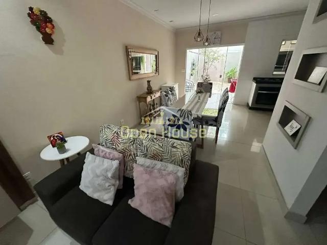Casa / Sobrado para Venda em Volta Redonda/RJ Retiro 3 Quartos