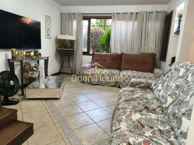 Casa / Sobrado para Venda em Volta Redonda/RJ Vila Santa Cecília 3 Quartos