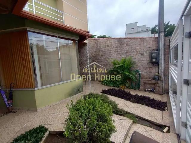 Casa / Sobrado para Venda em Volta Redonda/RJ Vila Santa Cecília 3 Quartos