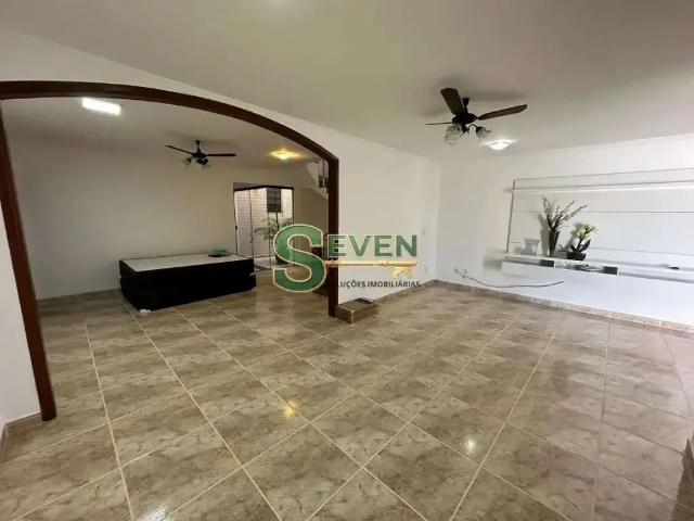 Casa / Sobrado para Venda em Volta Redonda/RJ Vila Santa Cecília 4 Quartos