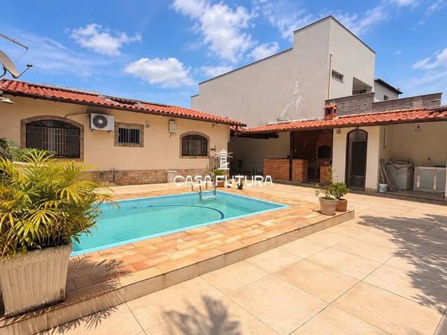 Casa / Sobrado para Venda em Volta Redonda/RJ Vista Verde 3 Quartos