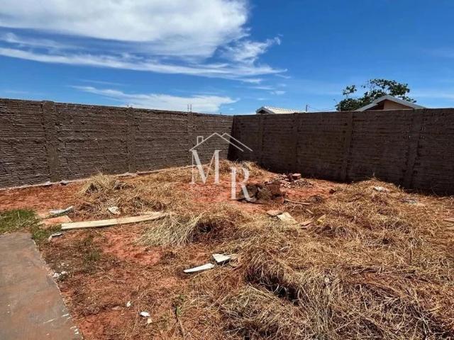 Casa / Sobrado para Venda em Votuporanga/SP Parque Esplanada 2 Quartos