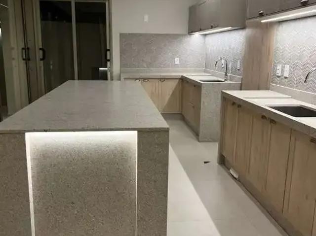 Casa / Sobrado para Venda em Votorantim/SP Alphaville Nova Esplanada 3 Quartos