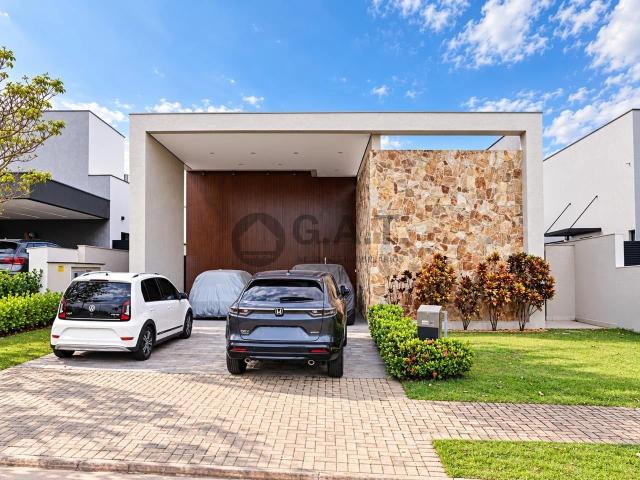 Casa / Sobrado para Venda em Votorantim/SP Alphaville Nova Esplanada 3 Quartos