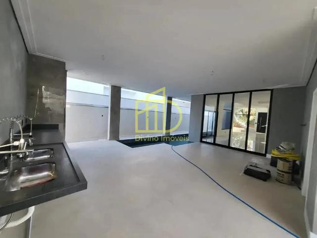 Casa / Sobrado para Venda em Votorantim/SP Alphaville Nova Esplanada 3 4 Quartos