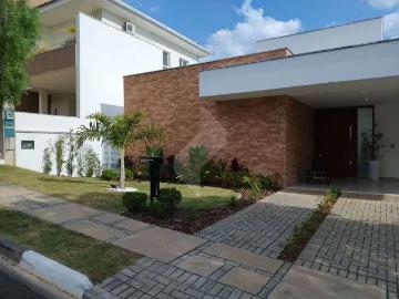 Casa / Sobrado para Venda em Votorantim/SP Parque Esplanada 3 Quartos