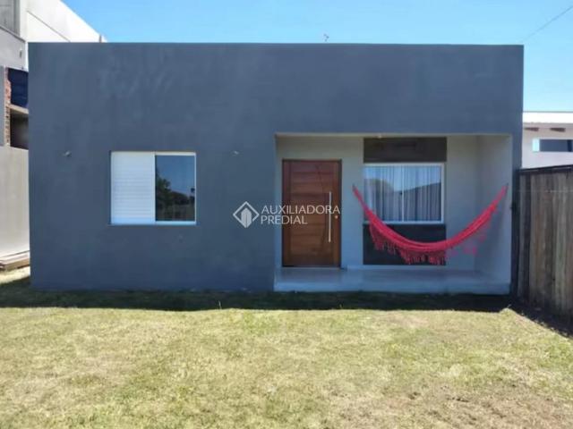 Casa / Sobrado para Venda em Xangri Lá/RS Atlântida 2 Quartos