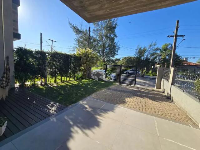 Casa / Sobrado para Venda em Xangri Lá/RS Centro 4 Quartos