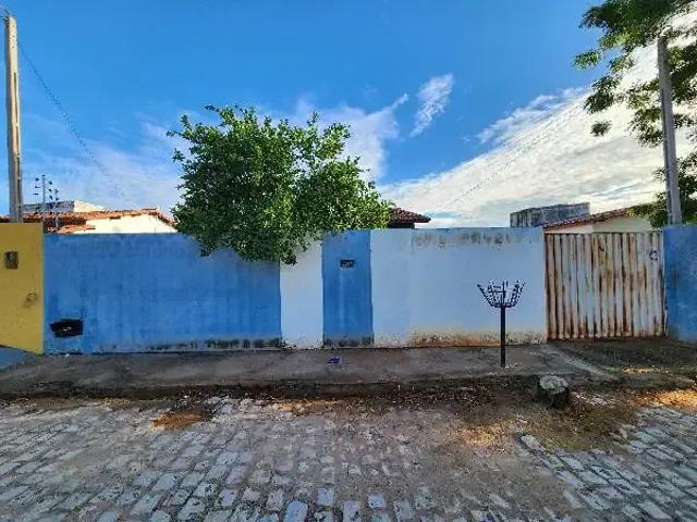 Casa / Sobrado para Venda em Açu/RN Feliz Assu 2 Quartos