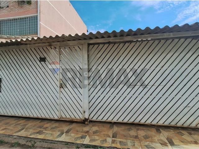 Casa / Sobrado para Venda em Águas Claras/DF Arniqueiras 3 Quartos