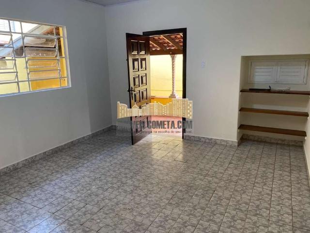 Casa / Sobrado para Venda em Águas da Prata/SP Centro 2 Quartos