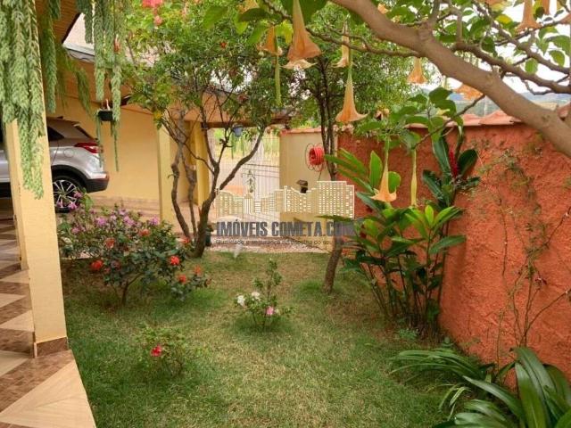 Casa / Sobrado para Venda em Águas da Prata/SP Centro 3 Quartos