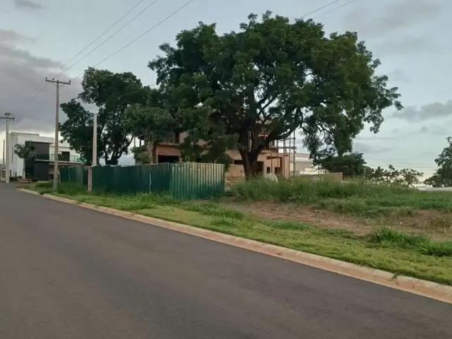 Casa / Sobrado para Venda em Águas de Santa Bárbara/SP Parque dos Lagos 6 Quartos