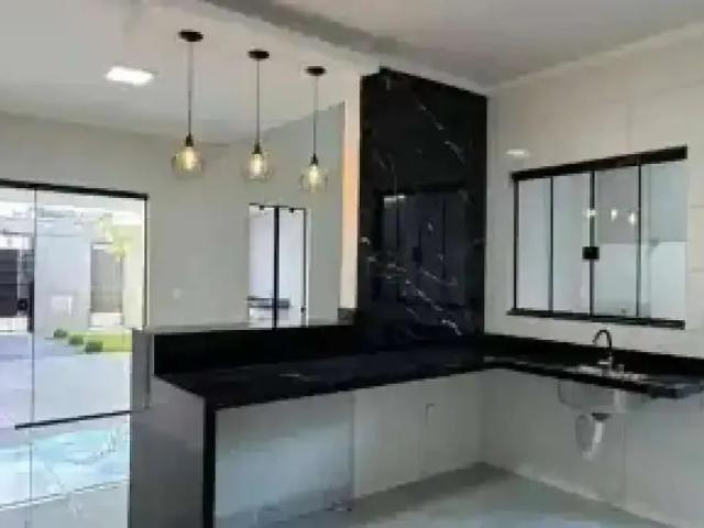 Casa / Sobrado para Venda em Águas Lindas de Goiás/GO Cidade Jardim 4 Quartos