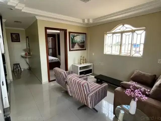 Casa / Sobrado para Venda em Águas Lindas de Goiás/GO Jardim Brasília 5 Quartos