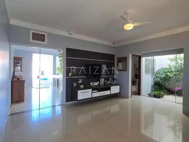 Casa / Sobrado para Venda em Agudos/SP Jardim Marcia 3 Quartos