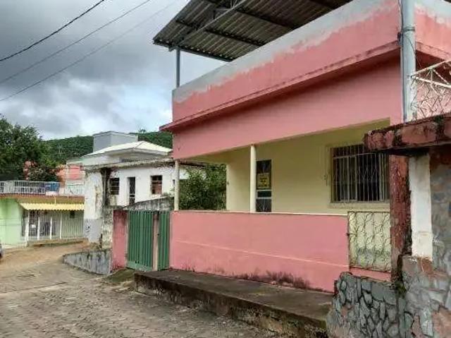 Casa / Sobrado para Venda em Alto Caparaó/MG Centro 3 Quartos