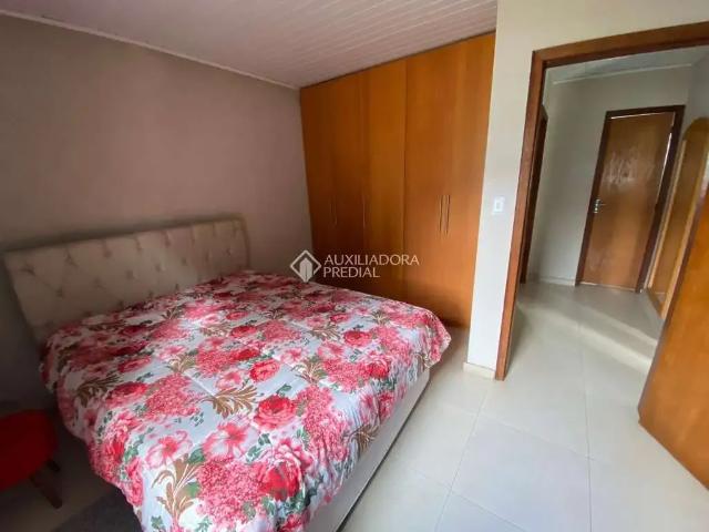 Casa / Sobrado para Venda em Alvorada/RS Formoza 3 Quartos