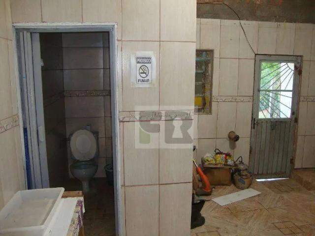 Casa / Sobrado para Venda em Alvorada/RS Piratini 6 Quartos