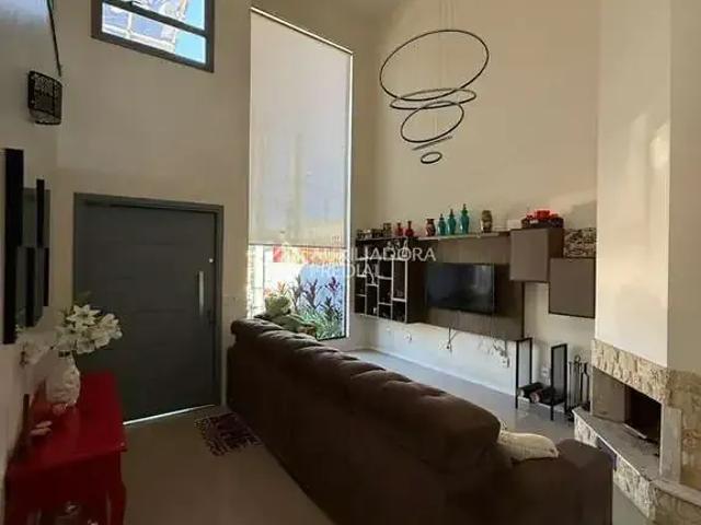 Casa / Sobrado para Venda em Alvorada/RS Sumaré 4 Quartos