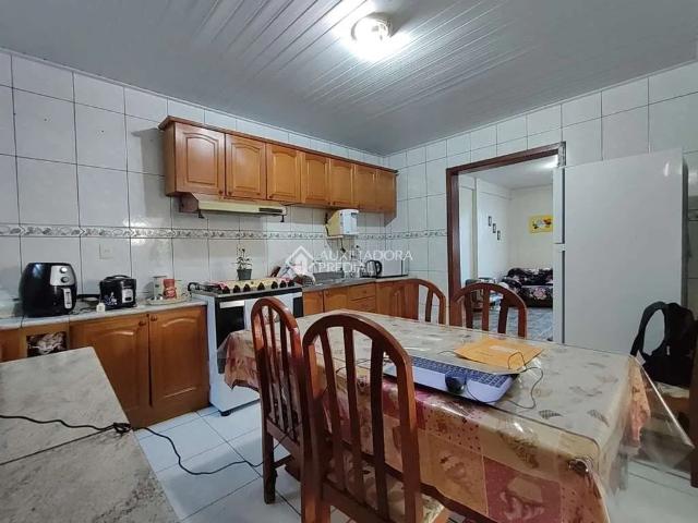 Casa / Sobrado para Venda em Alvorada/RS Sumaré 5 Quartos
