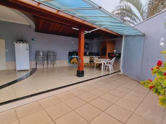 Casa / Sobrado para Venda em Americana/SP Jardim Paulistano 3 Quartos