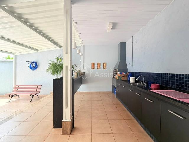 Casa / Sobrado para Venda em Americana/SP Jardim Primavera 4 Quartos