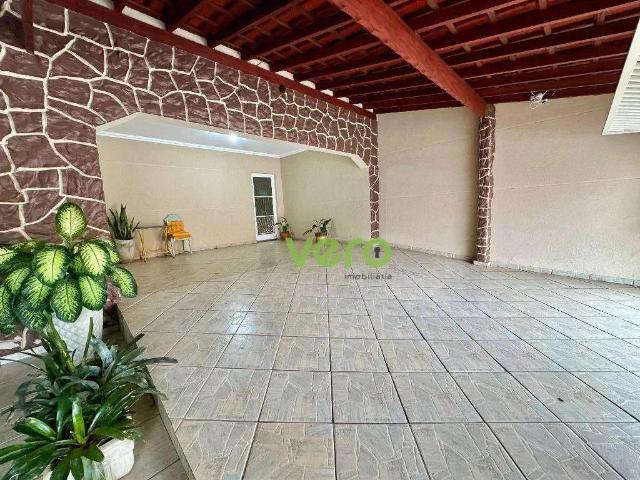 Casa / Sobrado para Venda em Americana/SP Parque Gramado 4 Quartos