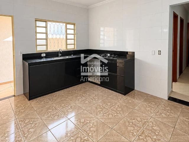 Casa / Sobrado para Venda em Americana/SP Parque Residencial Jaguari 3 Quartos