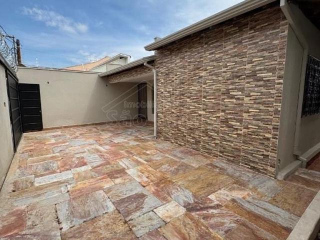Casa / Sobrado para Venda em Américo Brasiliense/SP Centro 3 Quartos