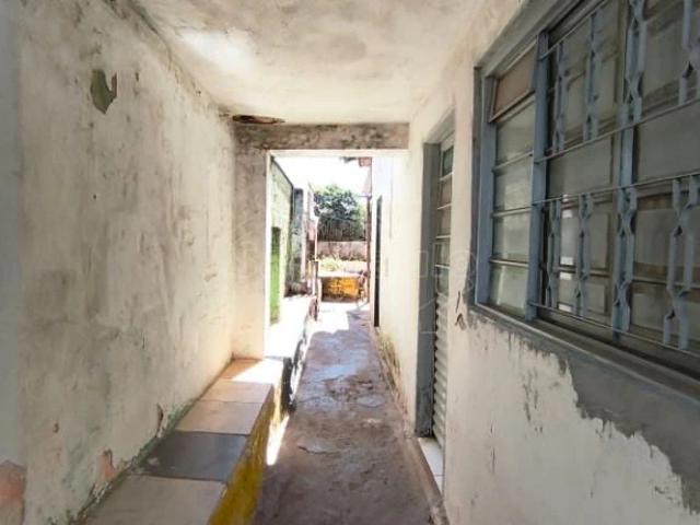 Casa / Sobrado para Venda em Américo Brasiliense/SP Centro 3 Quartos