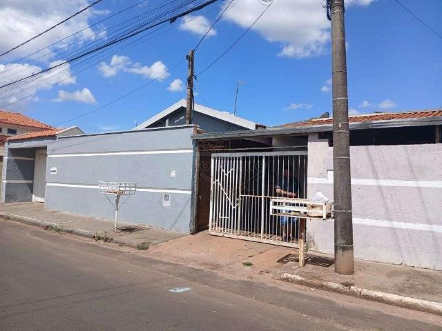 Casa / Sobrado para Venda em Américo Brasiliense/SP Centro 5 Quartos