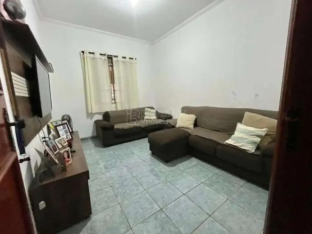 Casa / Sobrado para Venda em Américo Brasiliense/SP Jardim Luiz Ometto I 3 Quartos