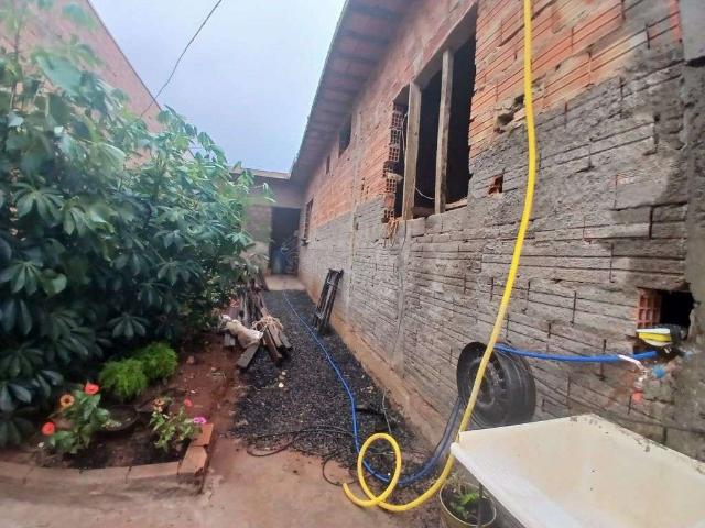 Casa / Sobrado para Venda em Américo Brasiliense/SP Jardim Luiz Ometto I 2 Quartos