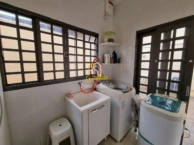 Casa / Sobrado para Venda em Américo Brasiliense/SP Nova Vila Cerqueira 2 Quartos
