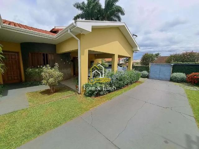 Casa / Sobrado para Venda em Américo Brasiliense/SP Nova Vila Cerqueira 3 Quartos