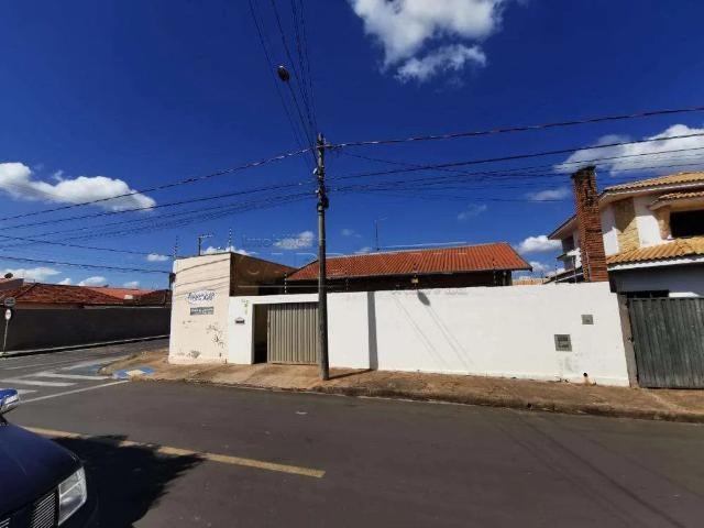 Casa / Sobrado para Venda em Américo Brasiliense/SP Vila Cerqueira 2 Quartos